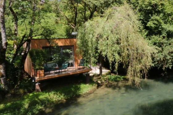 Cabane d'exception en Bourgogne - 1 nuit pour 2 personnes incluant un spa  