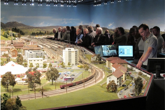 SBB Lokomotive selber steuern - im professionellen Zug Simulator 3 