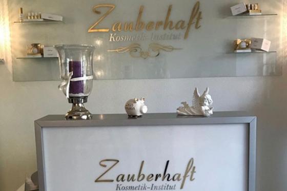 Maniküre und Pediküre - inkl. Willkommensgetränk 3 