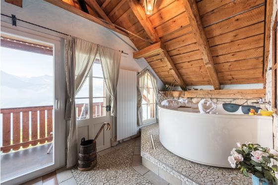 Privat-Wellness in eigener Suite - inkl. Übernachtung in der Chalet Alpenglut Suite & 3-Gang Menü  