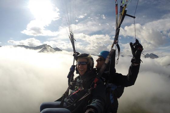 Nuit dans un igloo pour 2 - & parapente pour 1 personne à Davos 8 