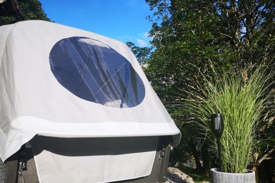 Alpenschlafkorb am Sternenmeer - Romantische Momente mit Millionen Sternen Ausblick für 2 Personen 5 