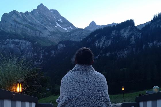 Alpenschlafkorb am Sternenmeer - Romantische Momente mit Millionen Sternen Ausblick für 2 Personen 7 