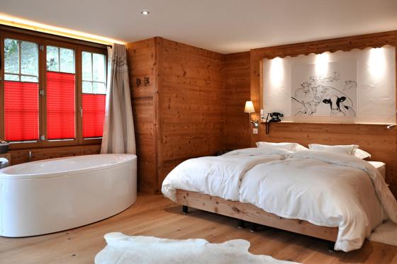 Séjour romantique à Champéry - Une nuit pour 2 avec champagne et repas inclus | en été  