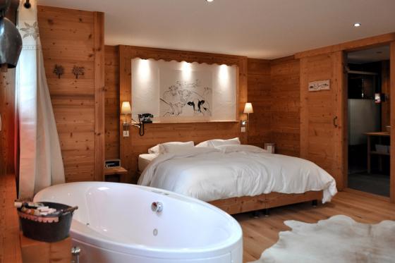 Séjour détente à Champéry - Champagne, wellness et repas pour 2 personnes inclus | en été 5 