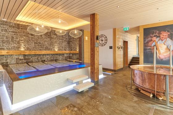 Séjour détente à Champéry - Champagne, wellness et repas pour 2 personnes inclus | en été 11 