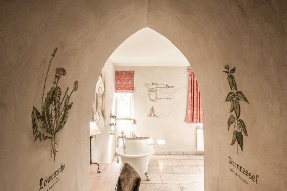 Mittelalter Übernachtung - inkl. Frühstucksbuffet im Themenzimmer für 2 Personen 7 