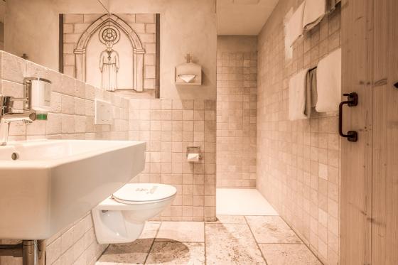 Nuit au Moyen-Âge - En chambre standard, avec petit déjeuner pour 2 personnes 1 