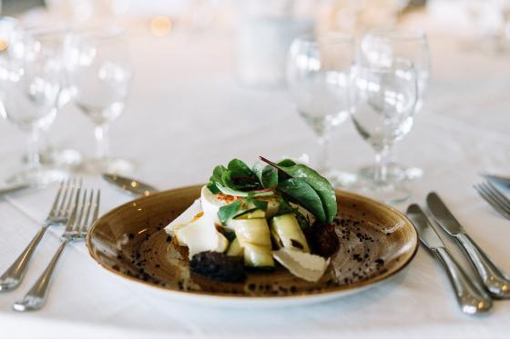 Escape Game à l'hôtel - Séjour mystère avec repas 3 plats et Everness Game pour 2 2 