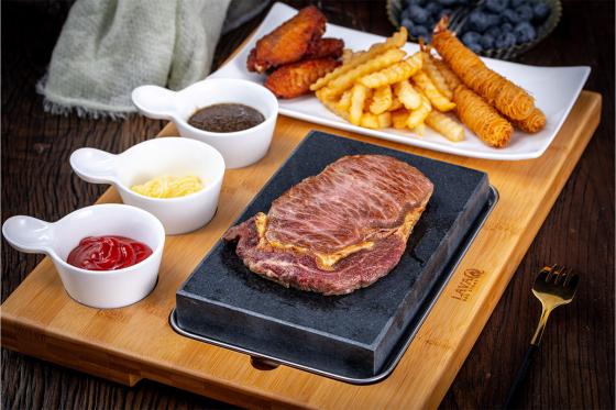 Set pour steaks sur pierre chaude - LavaQ 6 