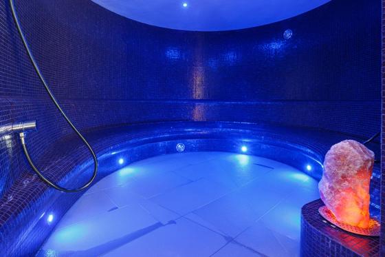 Wellness mit grandioser Aussicht - 1 Übernachtung mit 4 Gang Abendessen für 2 Personen 8 