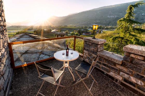 Übernachtung im Schloss - 1 Nacht mit Weinverkostung und Walliser Teller | im Winter 4 