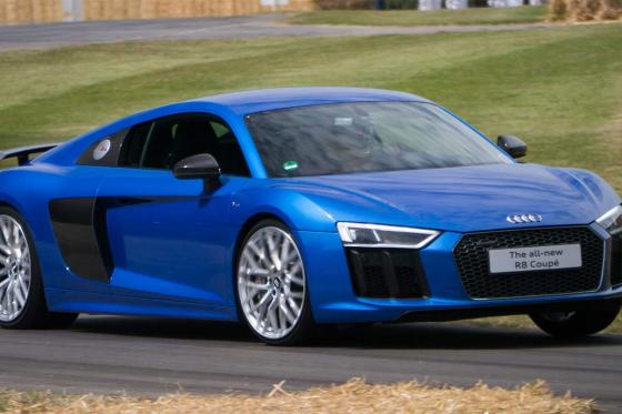 3h Audi R8 mieten - inkl. 300 Freikilometer  