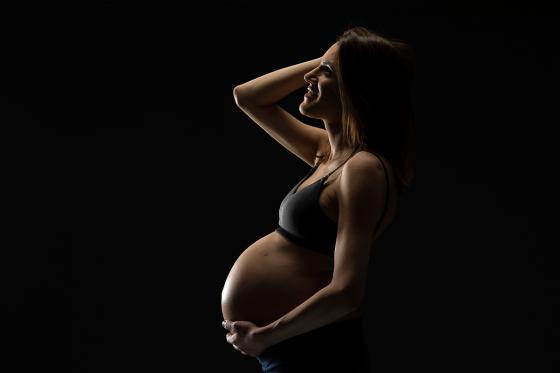 Séance photo de grossesse - En studio, de 1 à 3 personnes  