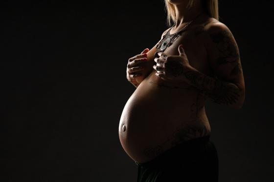 Séance photo de grossesse - En studio, de 1 à 3 personnes 5 