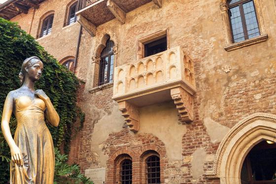 Romantisme à Vérone - 3 jours pour 2 avec billets pour l'opéra et visite guidée 2 