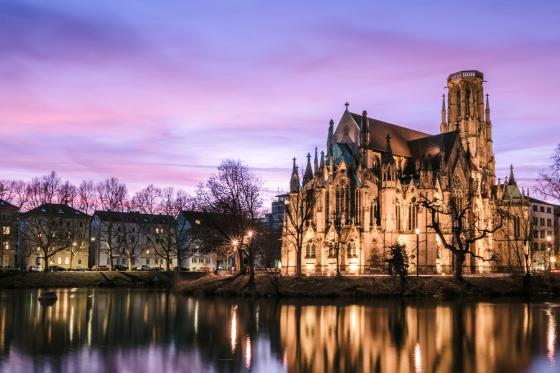 3 Tage in Stuttgart - inkl. Tour auf Schwäbisch & Weintour 5 