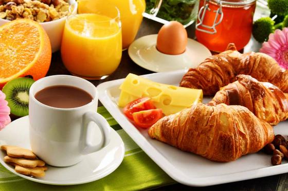 Hotelübernachtung in Baden - inkl. Gin Degustation, Frühstück und Late Check out für 2 6 