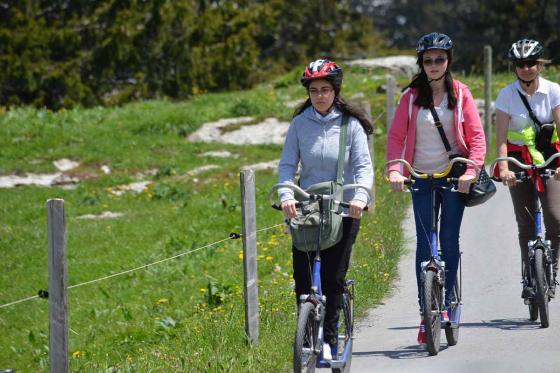 Bubble-Suite Übernachtung - unter dem Sternenhimmel mit Trottiabfahrt für 2  2 