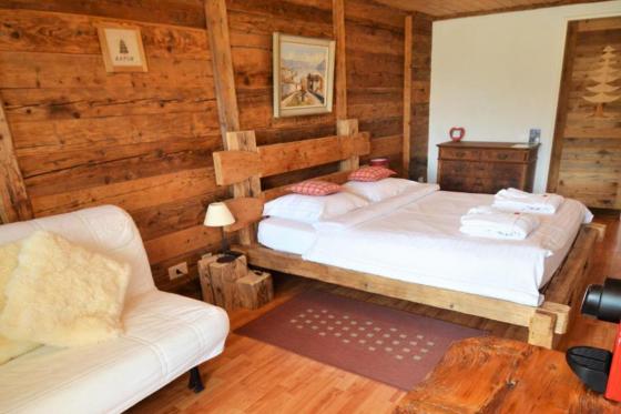 Loveroom à la montagne  - 1 nuit pour 2 personnes, avec petit déjeuner et menu fondue  7 