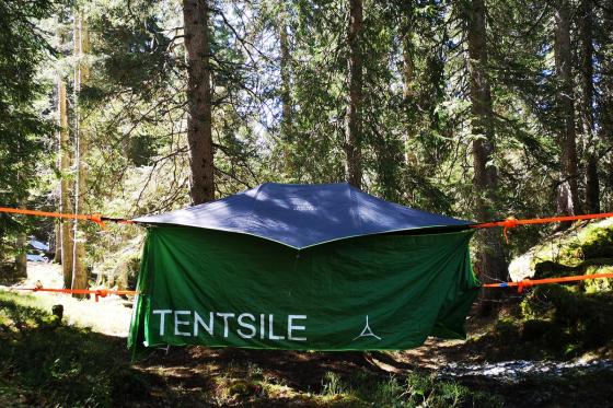 Nuit en tente suspendue - 1 nuit pour 2-4 personnes  