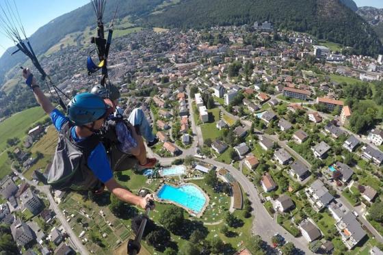 Vol biplace en parapente - Au-dessus du Jura bernois | pour 1 personne 5 