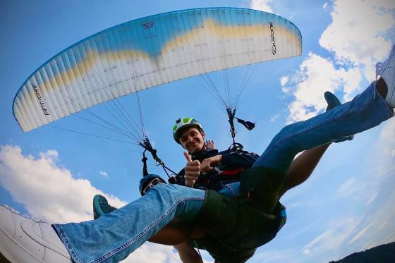 Vol biplace en parapente - Au-dessus du Jura bernois | pour 1 personne 6 