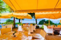  3-Gang-Menü und Snacks - Mahlzeit inkl. Getränke für 2 Personen im Cafe Bellagio in Montreux