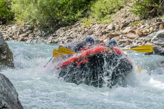 Whitewater Action - River Rafting im Engading inkl. Apéro | 1 Person 5 
