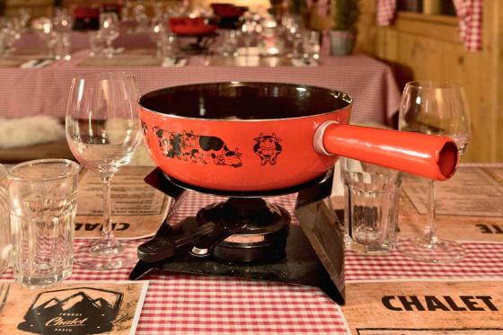 Fondue au chalet - Repas à 3 plats pour 4 personnes 2 