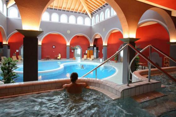 Wellness in Leukerbad - Übernachtung im 4* Hotel de France mit Thermalbadaufenthalt 5 
