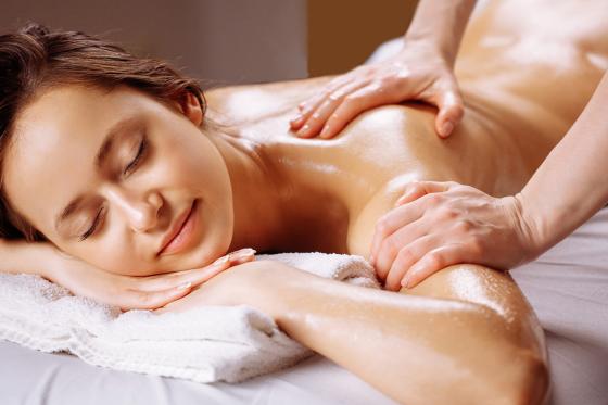Orientalische Massage und Peeling - 90 Minuten Entspannung für 1 Person  