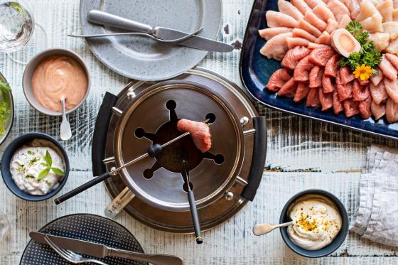 Auszeit & Fondue Chinoise - 1 Übernachtung im Doppelzimmer inkl. Halbpension  