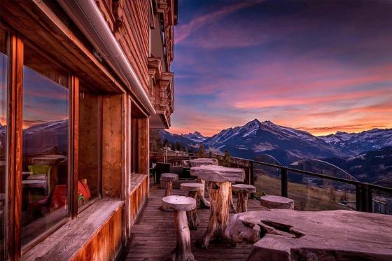 Séjour romantique à Leysin - 1 nuit avec petit déjeuner & accès au jacuzzi | en semaine  