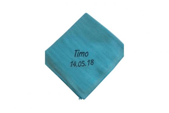 Nuscheli mit Namen & Datum - türkis  