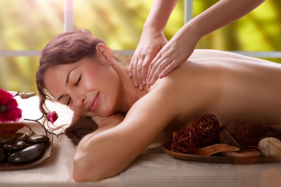 Klassische Ganzkörpermassage - 60 Minuten in Basel  