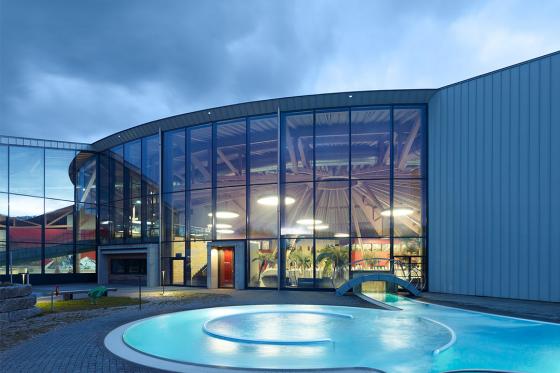 Journée wellness à Aquabasilea - Entrée journalière pour les bains, sauna & hammam 8 