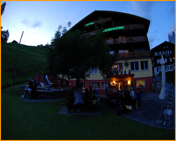 Forfait Carpe Diem - Vol en hélicoptère dans l'Oberland bernois  1 