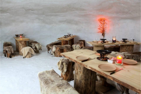 Menu fondue dans un igloo - Pour 2 personnes, à Leysin (VD) 5 