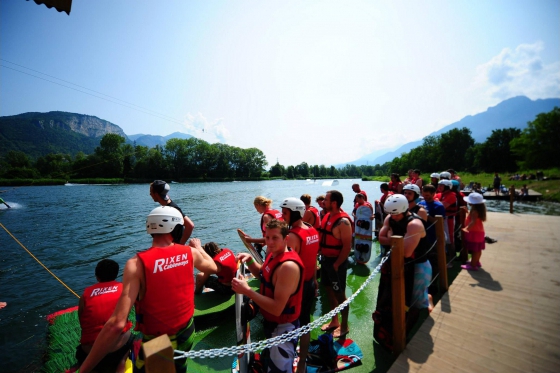 Téléski nautique 2h - Matériel + Repas inclus 4 