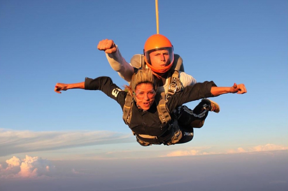 Tandemsprung Neudorf - Wochentags Mo - Fr 2 