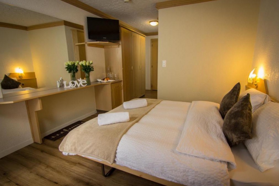 Kurzurlaub im Wallis für 2 - 3 Übernachtungen im Hotel Bristol  