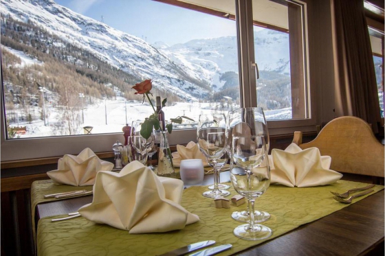 Kurzurlaub im Wallis für 2 - 3 Übernachtungen im Hotel Bristol 17 