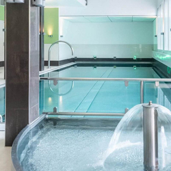 Wohlfühlwochenende , im Hotel Lenzerhorn