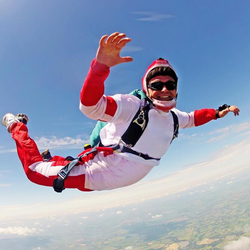 Saut en parachute, Initiation en solo