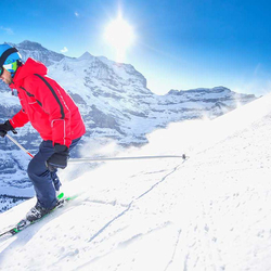 DAVOS: Hotel u. Skipass für 2, inkl. Wellness Eintritt