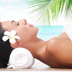 Détente et éclat à Bali, Massage du dos et soin du visage