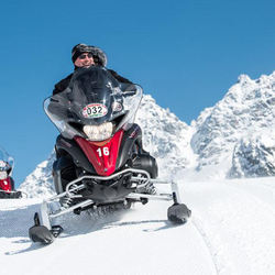 Snowmobile Package Classic, inkl. Übernachtung für 2 Personen
