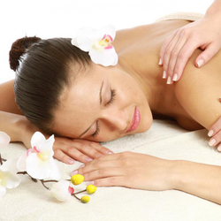 Mamsa-Abhyanga Massage, Ganzkörpermassage à 120 Minuten