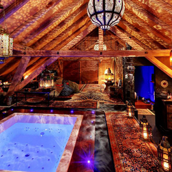 "Sweet Dreams" Übernachtung, Grosse Honeymoon Lounge